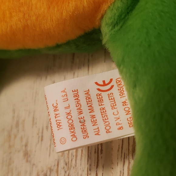 Vintage Pair Ty Beanie Babies Smoochy the Frog '97 & Seaweed the Otter '96 NWT - Picture 5 of 11